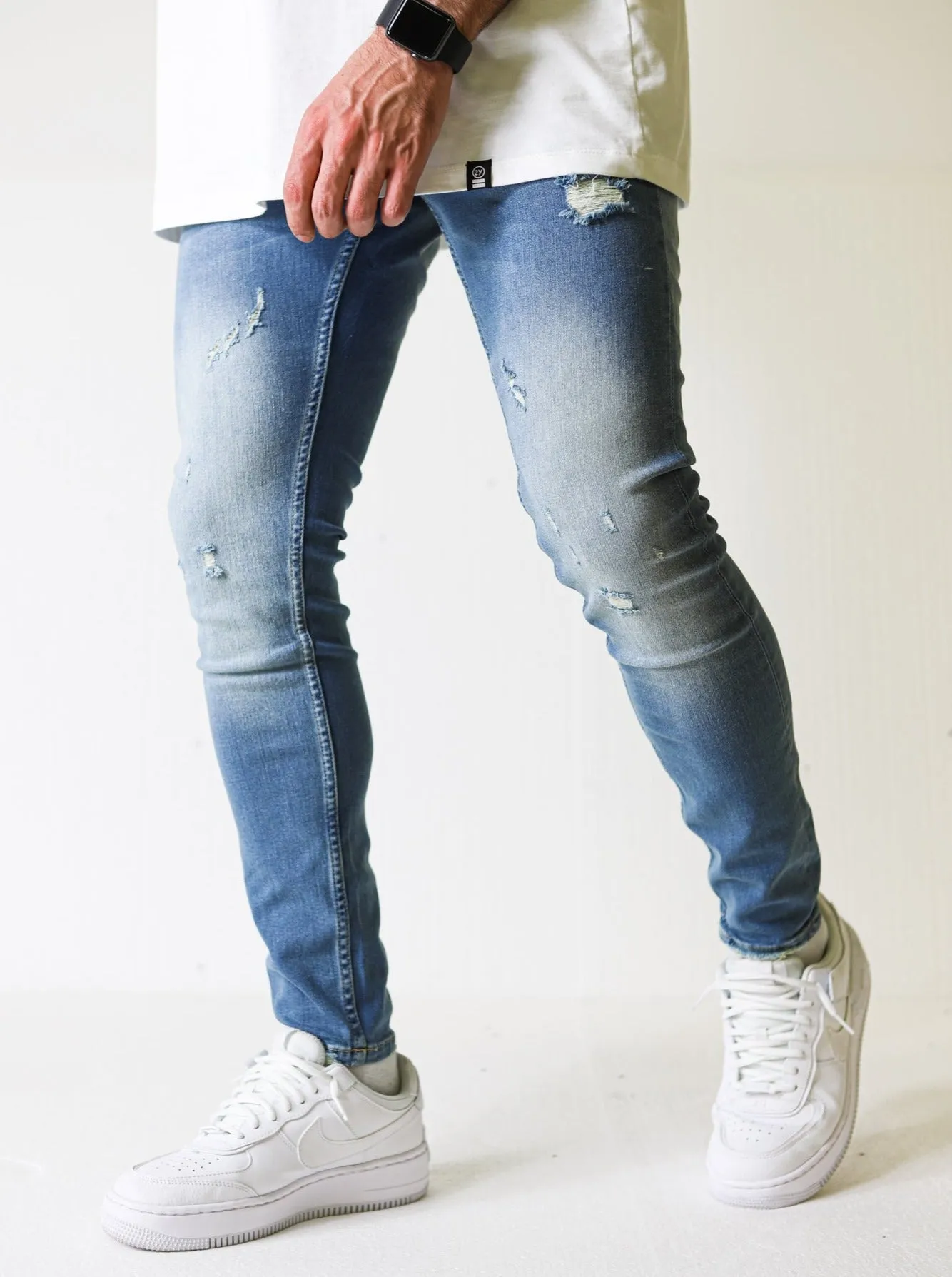 Premium Spray Slightly Ripped Denim